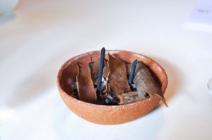 mugaritz frankincense eucalyptus candie