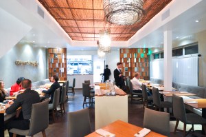 atelier crenn dining room