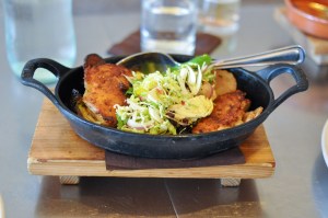 avec chicago chicken thigh