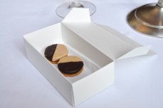 eleven madison park black and white cookies