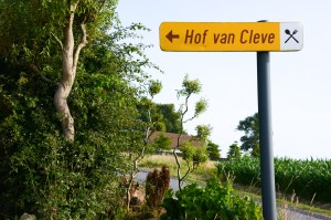 hof van cleve road sign