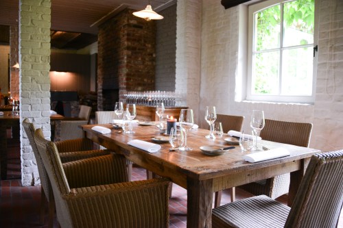 in de wulf table setting