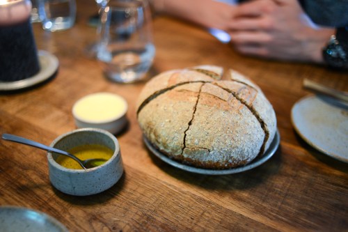 in de wolf bread service